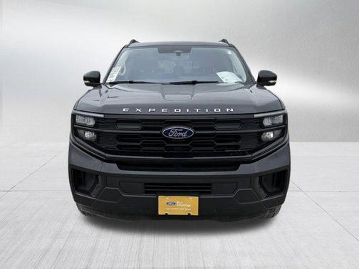 2025 Ford Expedition Max Active 4x4