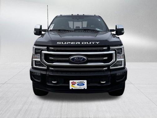 2022 Ford F-350 Platinum