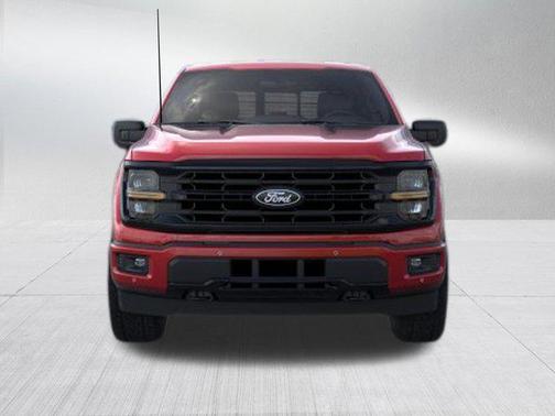 Ruby Red Metallic Tinted Clearcoat 2026 Ford F-150 XLT