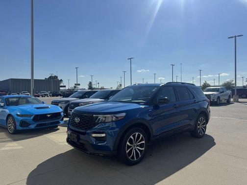 2022 Ford Explorer ST-Line