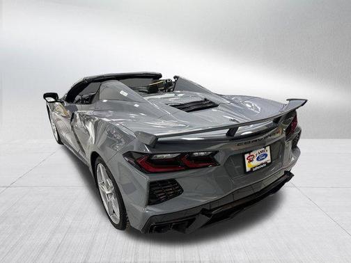 2025 Chevrolet Corvette Stingray w/2LT