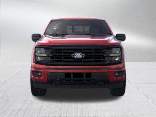 Ruby Red Metallic Tinted Clearcoat 2026 Ford F-150 XLT