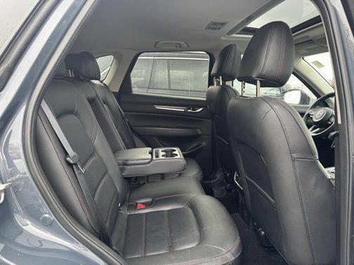 2024 Mazda CX-5 Carbon Edition