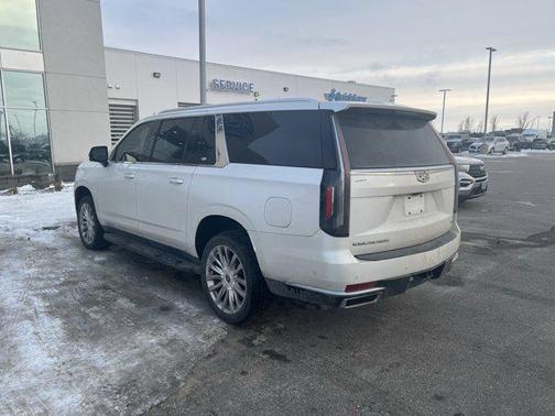 2022 Cadillac Escalade ESV Premium Luxury