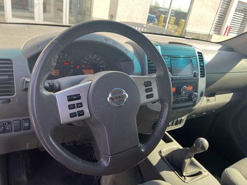 2016 Nissan Frontier SV