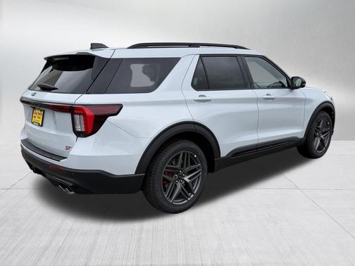 Space White Metallic 2026 Ford Explorer ST
