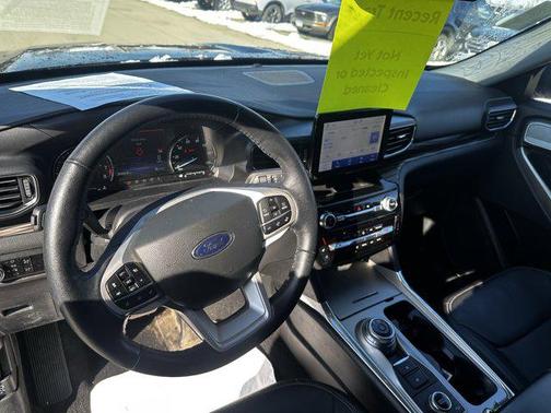 Agate Black Metallic 2023 Ford Explorer Limited