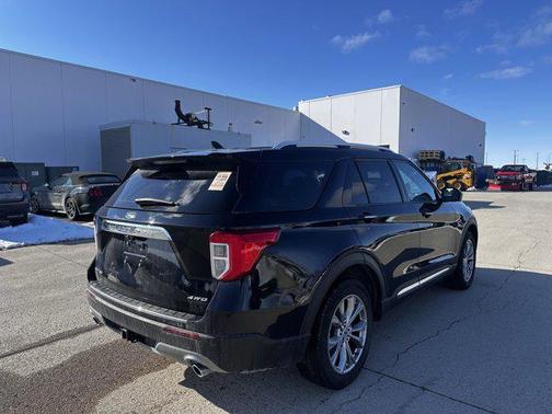 Agate Black Metallic 2023 Ford Explorer Limited