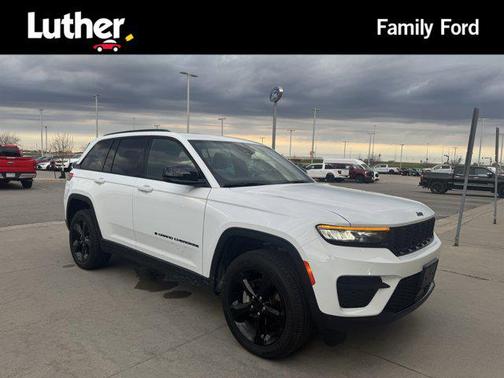 2024 Jeep Grand Cherokee Altitude