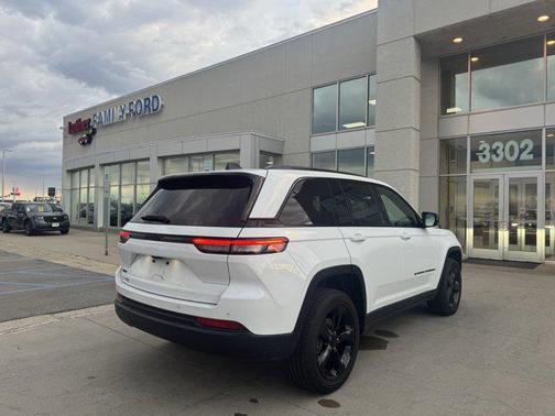 2024 Jeep Grand Cherokee Altitude