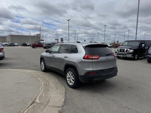 Billet Silver Metallic Clearcoat 2017 Jeep Cherokee Latitude