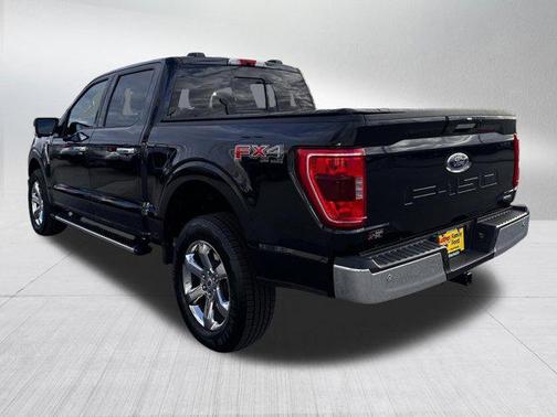 Antimatter Blue Metallic 2022 Ford F-150 XLT