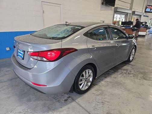 Titanium Gray Metallic 2015 Hyundai ELANTRA SE