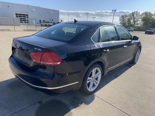 2014 Volkswagen Passat 2.0L TDI DSG SEL Premium