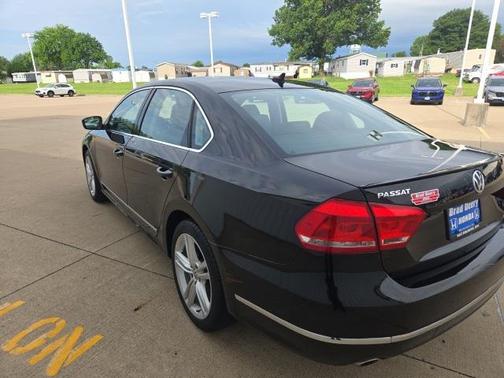 2014 Volkswagen Passat 2.0L TDI DSG SEL Premium