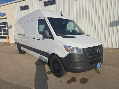 2025 Mercedes-Benz Sprinter 2500 High Roof