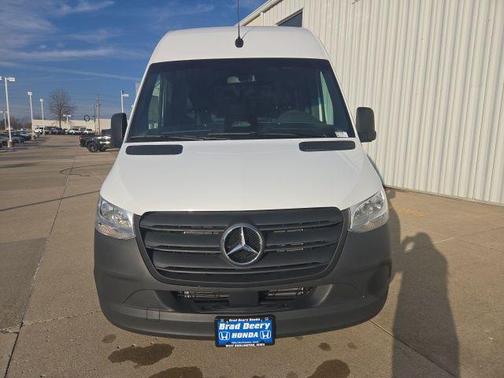 2025 Mercedes-Benz Sprinter 2500 High Roof