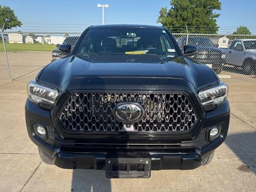 Midnight Black Metallic 2021 Toyota Tacoma Limited