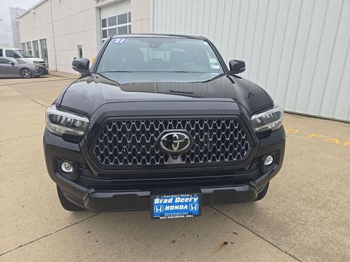 Midnight Black Metallic 2021 Toyota Tacoma Limited