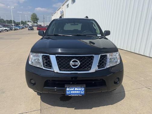 2010 Nissan Pathfinder S