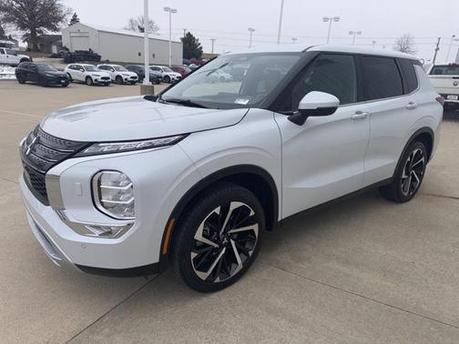 2024 Mitsubishi Outlander SE 2.5 S-AWC