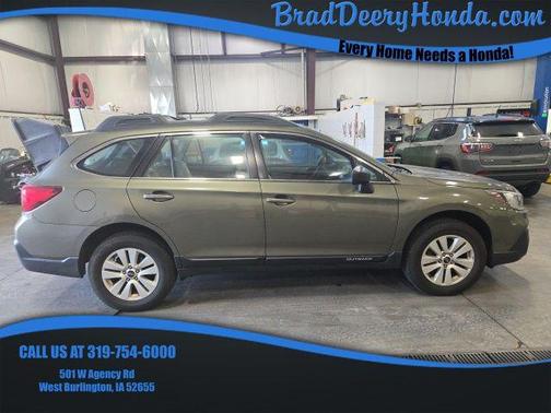 Wilderness Green Metallic 2019 Subaru Outback 2.5i