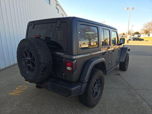 2025 Jeep Wrangler 4xe Willys