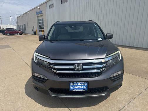Modern Steel Metallic 2016 Honda Pilot Touring
