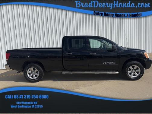 2010 Nissan Titan SE