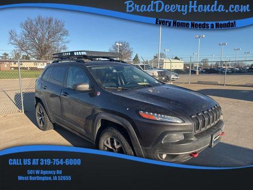 Granite Crystal Metallic Clearcoat 2015 Jeep Cherokee Trailhawk
