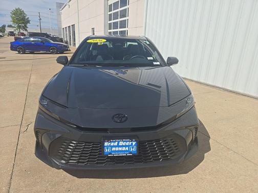 Underground 2026 Toyota Camry SE