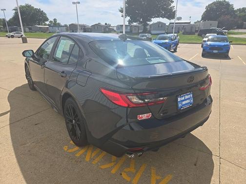 Underground 2026 Toyota Camry SE
