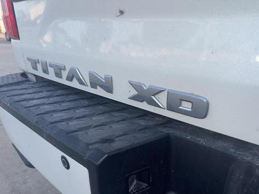 2016 Nissan Titan XD Platinum Reserve