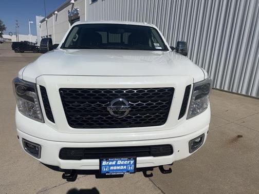 2016 Nissan Titan XD Platinum Reserve