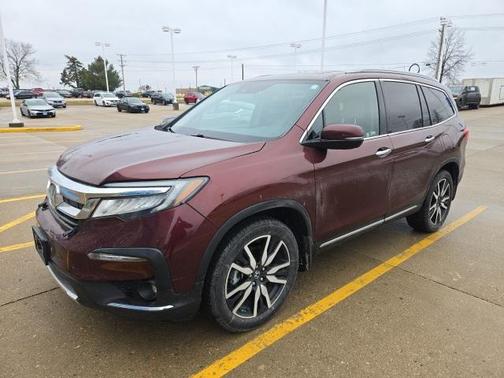 2019 Honda Pilot Touring 8-Passenger