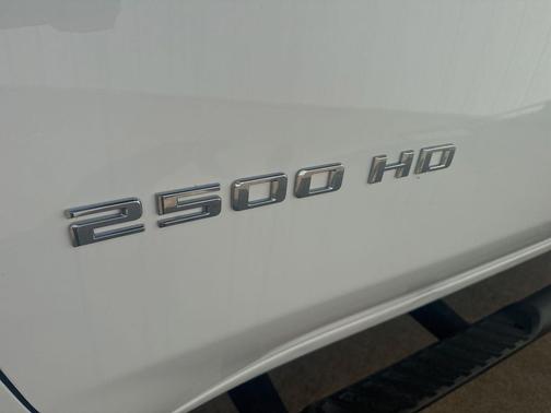 Summit White 2020 Chevrolet Silverado 2500 WT