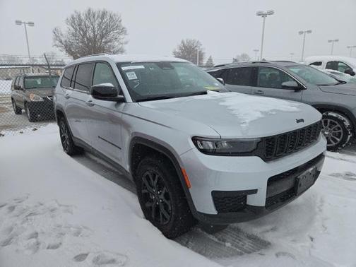 2024 Jeep Grand Cherokee L Altitude