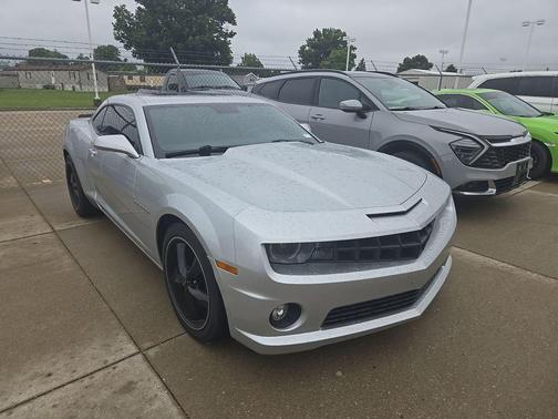 Silver Ice Metallic 2011 Chevrolet Camaro 2SS