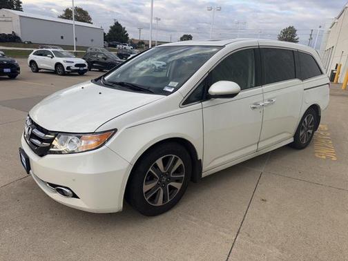 2016 Honda Odyssey Touring Elite