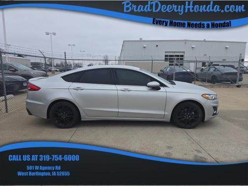 2019 Ford Fusion SE