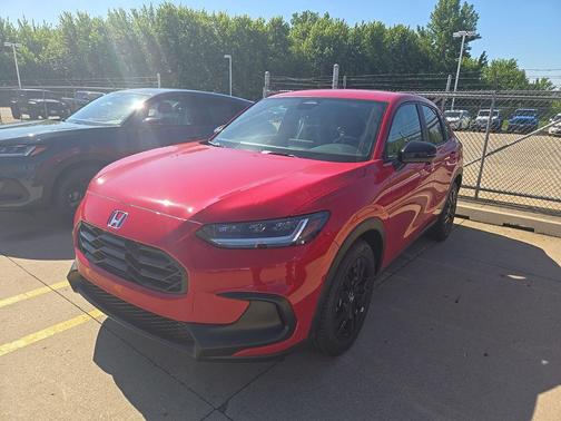 Milano Red 2027 Honda HR-V Sport