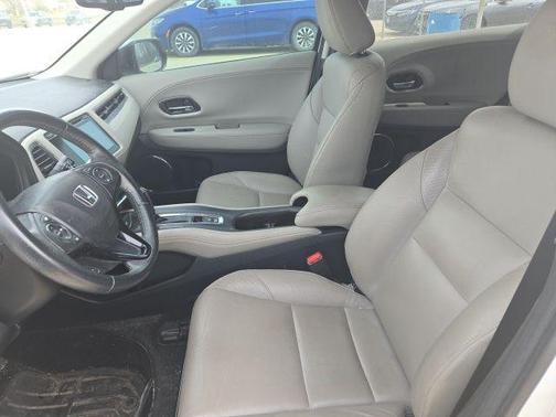 2016 Honda HR-V EX-L w/Navigation