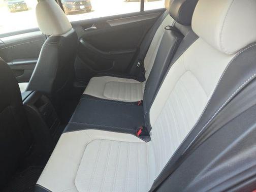 2016 Volkswagen Jetta 1.8T Sport