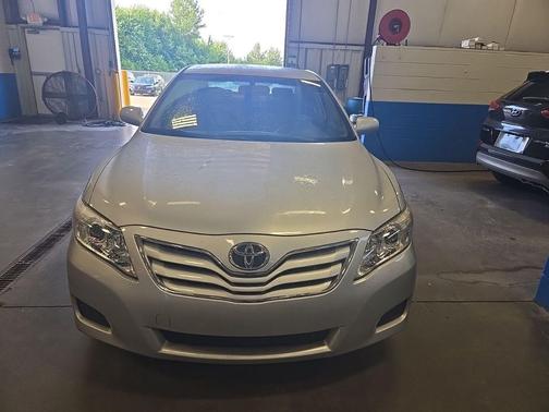 Classic Silver Metallic 2010 Toyota Camry Base