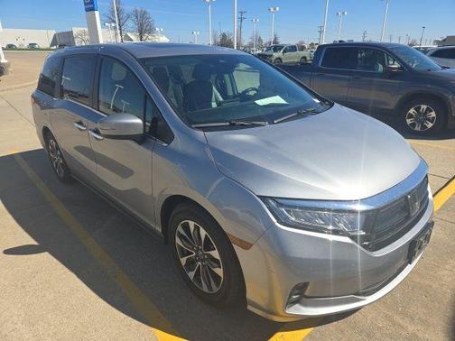 Lunar Silver Metallic 2023 Honda Odyssey EX-L