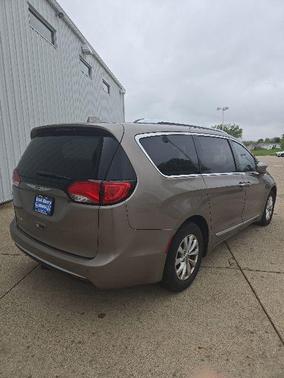 Molten Silver 2018 Chrysler Pacifica Touring-L