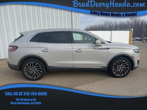 2019 Lincoln Nautilus Reserve