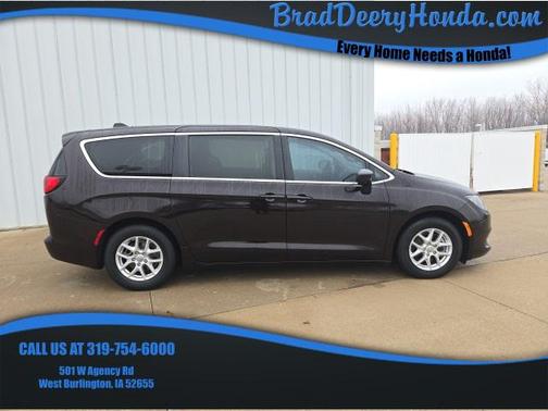 2017 Chrysler Pacifica Touring