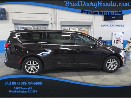 2017 Chrysler Pacifica Touring