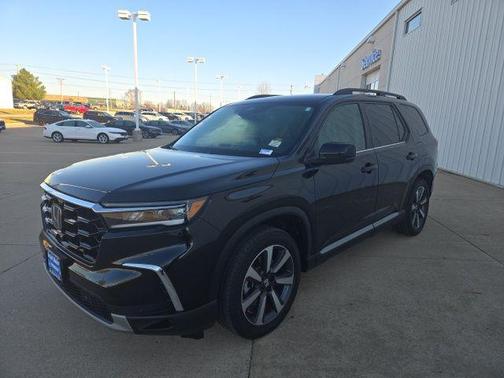 2024 Honda Pilot Touring 8-Passenger